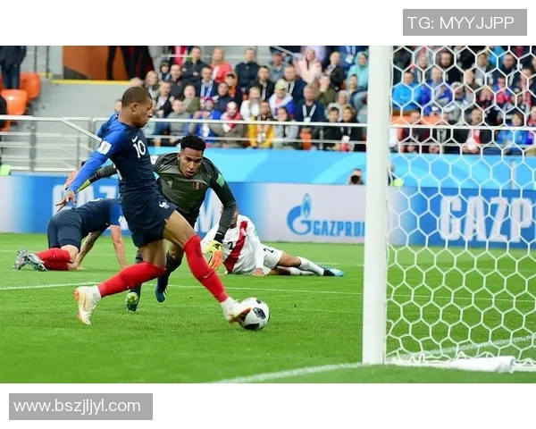 世界杯精彩对决法国队与韩国队的巅峰对抗全景回顾 世界杯精彩对决法国队与韩国队的巅峰对抗全景回顾